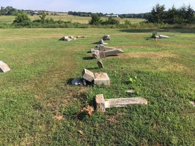 Headstone Restoration Alburnett IA 52202